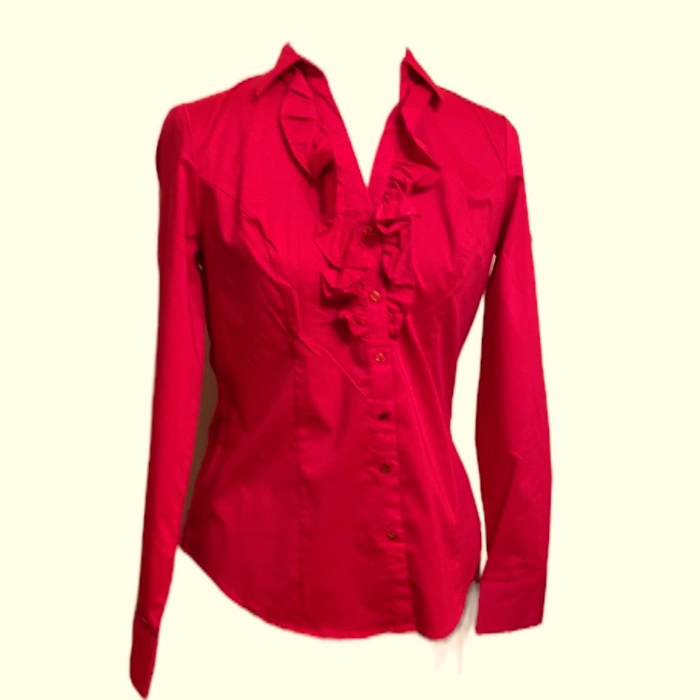 NWT - NY&C tailored button down ruffled shirt. Bundle & save!!